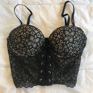 NWT VS Strapless Bra